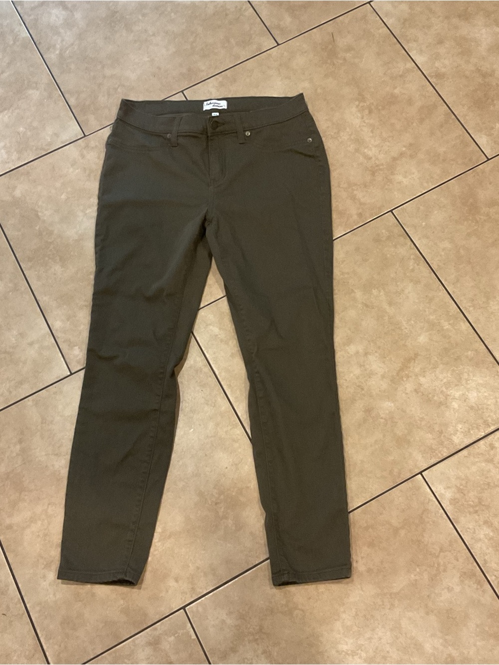 Women’s Olive Green Slim Jeans Stretchy